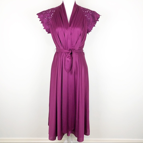 VINTAGE | Ayres by E. Eysen Crochet Wrap Dress - Picture 3 of 14